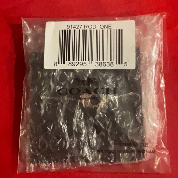 NWT Coach Pave Signature Slider Bracelet - Picture 3 of 4